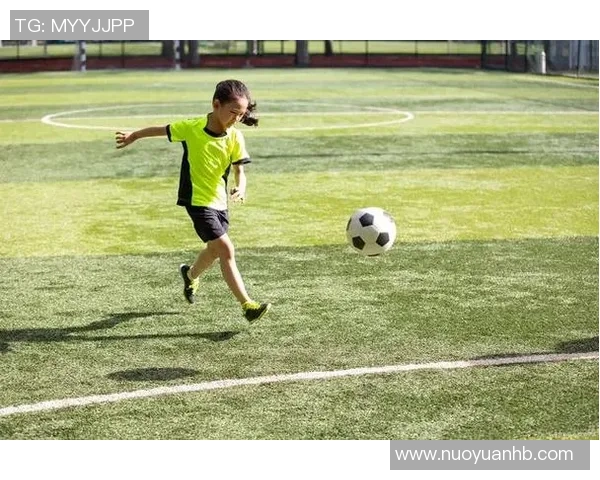 足球男艺人们的精彩瞬间与场外生活的完美结合